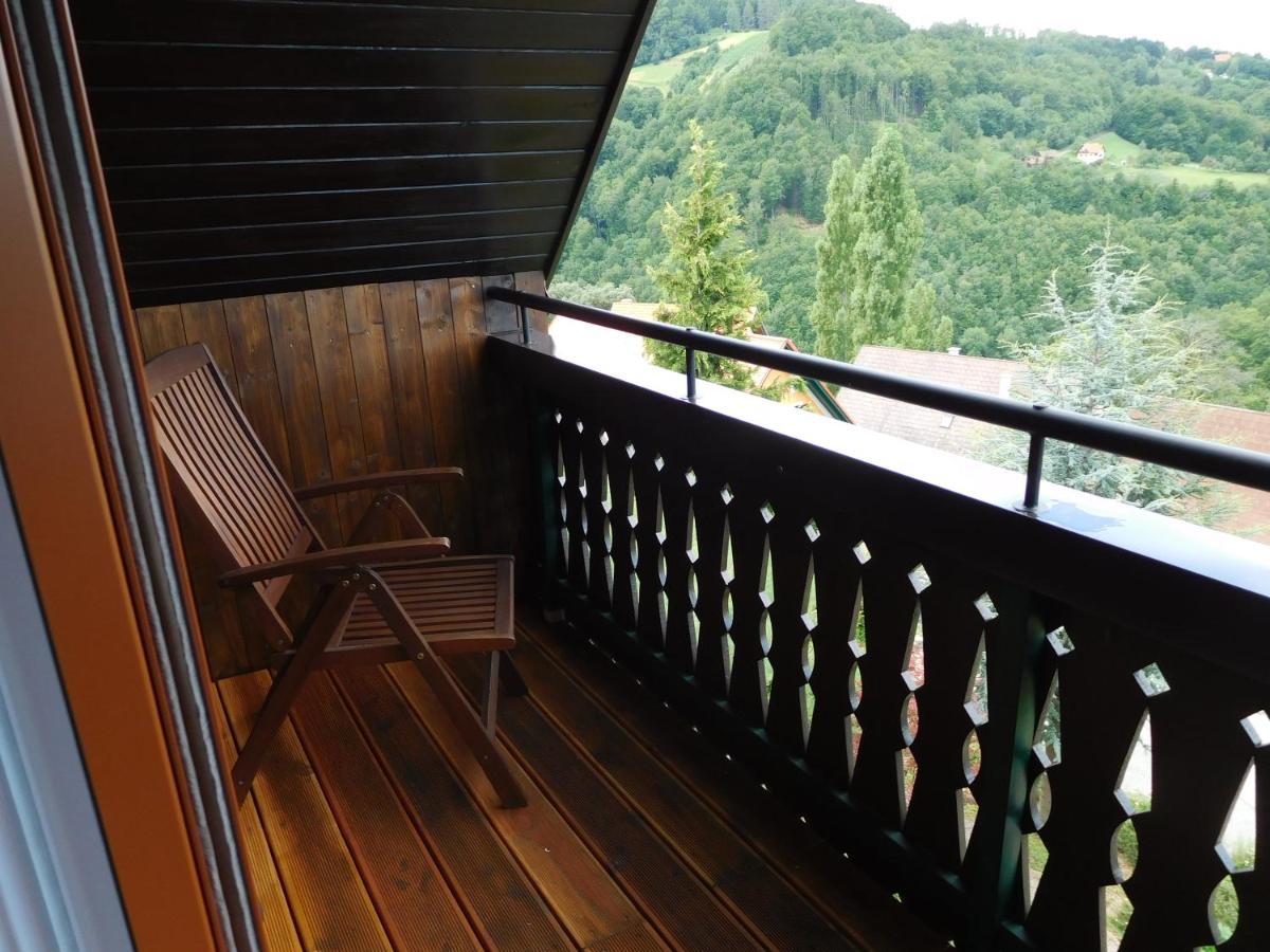 Gastehaus Kaiser Apartment Kitzeck im Sausal Exterior photo